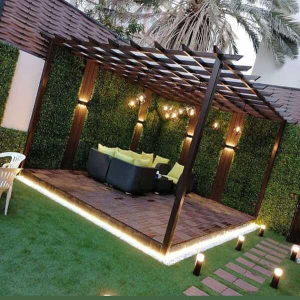 بناء ملاحق